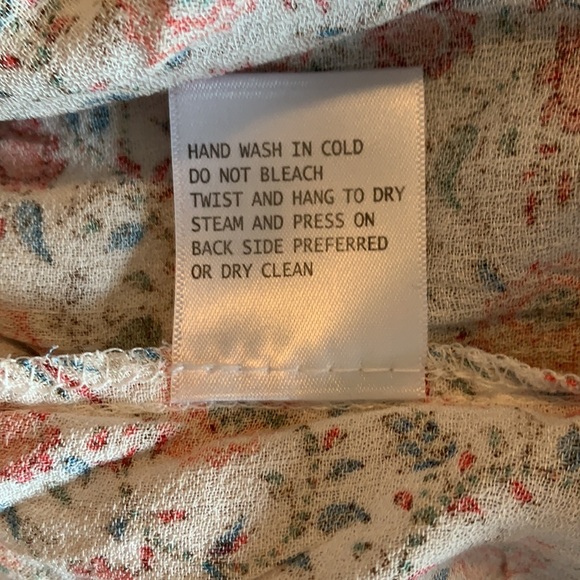 CYNTHIA ROWLEY Floral Sleeveless Blouse Medium - Picture 7 of 7